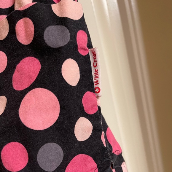 White Cross sz small polka dot scrub top - Picture 5 of 5